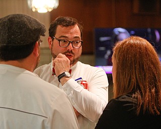        ROBERT K. YOSAY  | THE VINDICATOR..Mike Ray...   thanks supporters after his loss