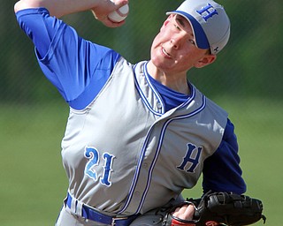 William D Lewis The Vindicator  Hubbard's MAson trinckes(21) delivers during 5-9-17 game at WB.
