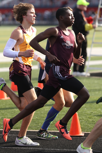 Boardman's Chris Butler(709) competes in the boys 1600 meter run final during the Division 1 Region 1 Track & Field Championships, Friday, May 26, 2017 at Austintown High School in Austintown. The run was later reran...(Nikos Frazier | The Vindicator)..