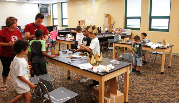        ROBERT K. YOSAY  | THE VINDICATOR..k-3  as they work on their third project of the day a rocket..Camp Invention is for kids in K-6 - It aims to empower the next generation of innovators by exploring the results of turning ideas into inventions and bringing those inventions to market..