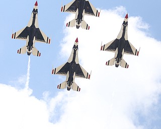The U.S. Air Force Thunderbirds demonstration team performs during the Thunder Over the Valley Air Show at the Youngstown Air Reserve Station, Saturday, June 17, 2017 in Vienna...(Nikos Frazier | The Vindicator)