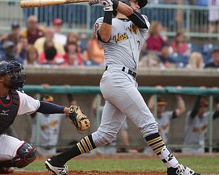 Black Bears make debut in MLB Draft League in 8-1 loss to Mahoning Valley;  Morgantown native Caleb Taylor hopes to make most of opportunity - Dominion  Post