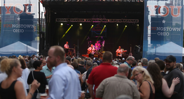 The Fabulous Flashbacks perform in Central Square, Friday, July 7, 2017 in downtown Youngstown...(Nikos Frazier | The Vindicator)