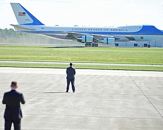 Air Force One, carrying President Donald Trump, lands at the Youngstown-Warren Regional Airport, Tuesday, Tuesday, July 25, 2017, in Vienna, Ohio. Trump will be speaking at a rally Tuesday at the Covelli Centre in Youngstown, Ohio. (David Dermer/The Vindicator via AP)
