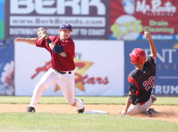 Mahoning Valley Scrappers second baseman Dillon Persinger (50) catches the ball to out Batavia Muckdogs second baseman Shao-Pin Ho (26) in the third inning as the Scrappers take on the Batavia Muckdogs, Sunday, July 30, 2017, at Eastwood Field in Niles. TEAM won 00-00...(Nikos Frazier | The Vindicator)..