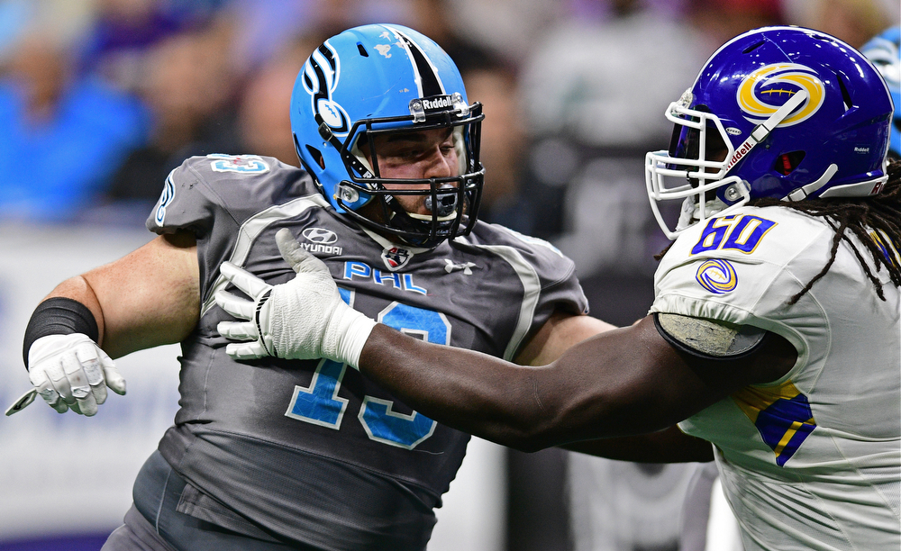 Philadelphia Soul defensive linemen Zach Zidian rushes the passer while being blocked by Tampa Bay Storm offensive linemen Jeremiah Warren during their game on June 17, 2017 at the Wells Fargo Center in Philadelphia, Pennsylvania. DAVID DERMER | THE VINDICATOR