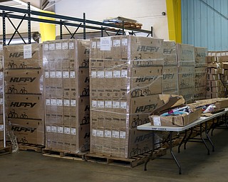 LIBERTY, OHIO - AUGUST 19, 2017: Dylan Portolese follows through on his approach shot on the 11th hole, Saturday afternoon during the Vindy Greatest Golfer at Youngstown Country Club. DAVID DERMER | THE VINDICATOR