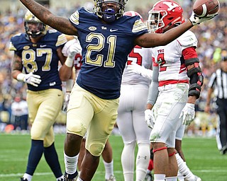 PITTSBURGH, PENNSYLVANIA - SEPTEMBER 2, 2017:  Pittsburgh's Malik Henderson celebrates after scoring a touchdown during the first half of their game Saturday afternoon at Heinz Field. Pitt won 28-21 in overtime. (DAVID DERMER | THE VINDICATOR)