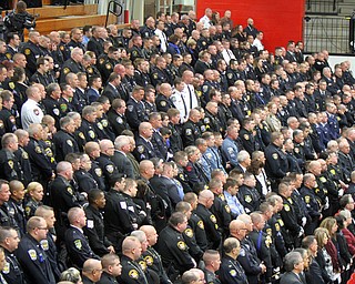 William D Lewis The vindicator  Thousands of police officers in YSU Beegley Center for Justin Leo 10292017 wdl funeral d.funeral service 10-29-17.