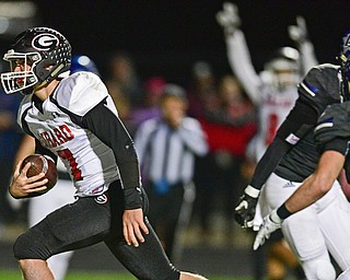 CORTLAND, OHIO - NOVEMBER 3, 2017: Girard's Mark Waid runs into the end zone to score a touchdown during the first half of the OHSAA playoff game, Friday night at Lakeview High School. DAVID DERMER | THE VINDICATOR