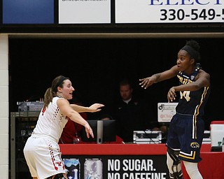 Kent State forward Zenobia Bess (34) passes the ball during the third quarter of a NCAA College Basketball game against Youngstown State, Tuesday, Nov. 14, 2017, at Beeghly Center in Youngstown. Kent State won 55-44...(Nikos Frazier | The Vindicator)..