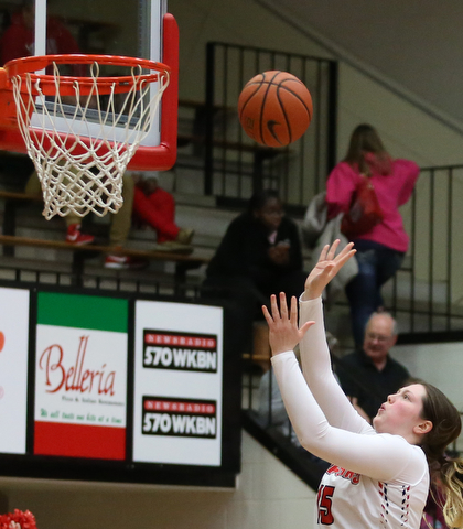 Youngstown State forward Mary Dunn (15) goes up for a layup during the third quarter as Ohio Valley University takes on Youngstown State University in a NCAA basketball game, Monday, Nov. 20, 2017, at the Beeghly Center in Youngstown. YSU won 86-59...(Nikos Frazier | The Vindicator)..