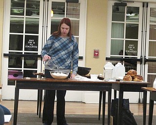 Neighbors | Zack Shively.Missy Williams demonstrated how to make no-knead bread at the Poland library on Nov. 20. Williams brought ingredients for everyone to begin their own no-knead bread.