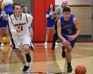 Hubbard's Cam Resatar (3) charges towards the net in the second quarter of an AAC high school basketball game against Struthers, Friday, Dec. 8, 2017, in Struthers. Hubbard won 70-55...(Nikos Frazier | The Vindicator)