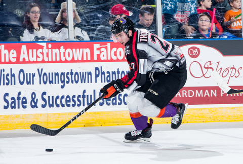 Scott R. Galvin | The Vindicator.Youngstown Phantoms left wing Matthew Thomson (27) skates the puck toward the net against the Madison Capitols during the first period on Friday, Dec. 29, 2017 at the Covelli Centre.  The Phantoms lost 4-1.