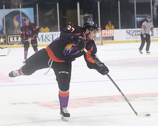 Youngstown Phantoms left wing Matt Thompson (27) shoots in the first period of an USHL regular season hockey game, Monday, Jan. 15, 2018, in Youngstown. Team USA won 7-1...(Nikos Frazier | The Vindicator)