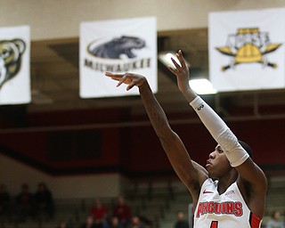 Youngstown State guard Braun Hartfield (1) goes up for three in the first half of a NCAA college basketball game against UIC, Thursday, Jan. 18, 2018, in Youngstown. UIC won 92-78...(Nikos Frazier | The Vindicator)