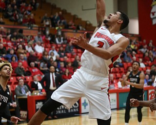 Youngstown State forward Devin Haygood (2) goes up for a layup in the first half of an NCAA college basketball game against IUPUI, Saturday, Jan. 20, 2018, in Youngstown. YSU won 85-62...(Nikos Frazier | The Vindicator)
