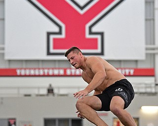 YOUNGSTOWN, OHIO - MARCH 13, 2018: Youngstown State's Kevin Rader competes during a shuttle drill during the Youngstown State football pro day, Tuesday morning at the Watts Indoor Facility. DAVID DERMER | THE VINDICATOR