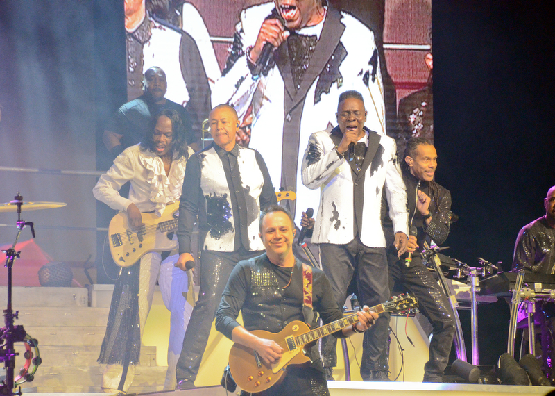 Earth, Wind, and Fire live at Covelli Centre in Youngstown, Ohio on Friday, March 16, 2018...Photo by Scott Williams - The Vindicator.