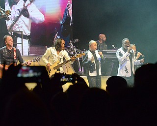 Earth, Wind, and Fire live at Covelli Centre in Youngstown, Ohio on Friday, March 16, 2018...Photo by Scott Williams - The Vindicator.