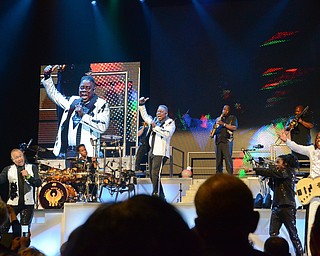 Earth, Wind, and Fire live at Covelli Centre in Youngstown, Ohio on Friday, March 16, 2018...Photo by Scott Williams - The Vindicator.