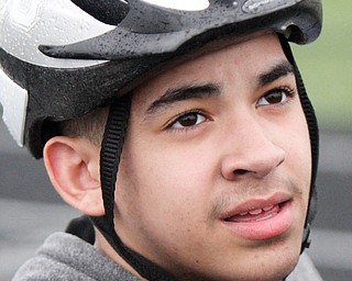 William D. Lewis The Vindicator   Micah Beckwith, Boardman 9th grader competes in track from a wheel chair.