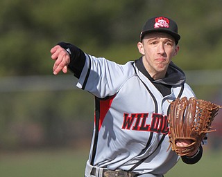 Struthers pitcher Stephen Mistovich(16) delivers during 4-5-18 game at Cene.

William D. Lewis The Vindicator 