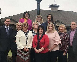 A “Paint the Night Purple” dinner and auction, hosted by the Alzheimer’s Association Greater East Ohio Area Chapter, will take place at 5:30 April 19 at The Lake Club in Poland. Above, the planning committee includes, front row, from left, Kathleen Brown, Cheryl Lloyd, Cindy Cerimele and association staff members Helen Paes, community development coordinator, and Rob Holz, development director. Middle row are David Keast, Diane Teets and Cheryl Kanetsky, chapter executive director. In back are Vicki Thompson, Kelly Averback and Lauren Flauto.