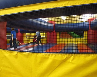 Neighbors | Zack Shively.Austintown Bounce hosted a Easter celebration for First American Loans. Austintown Bounce hosts a number of holiday events throughout the year, including Christmas and Halloween.