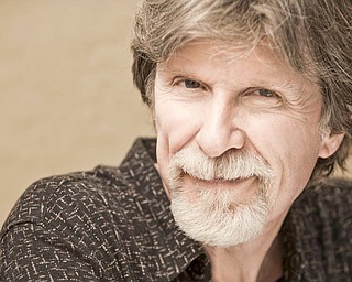 Singer/songwriter Tom Manche, a Youngstown native now living in Nashville, Tenn., will give a free performance Monday at the downtown Youngstown restaurant owned by Amer "Al" Adi Othman, who was deported to Jordan after living in the U.S. for 40 years. Manche has written a song supporting Othman. 