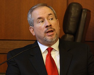 Chris Rudy of the Ohio Auditor's Office resumes his testimony in former Niles mayor Ralph Infante corruption trial. 