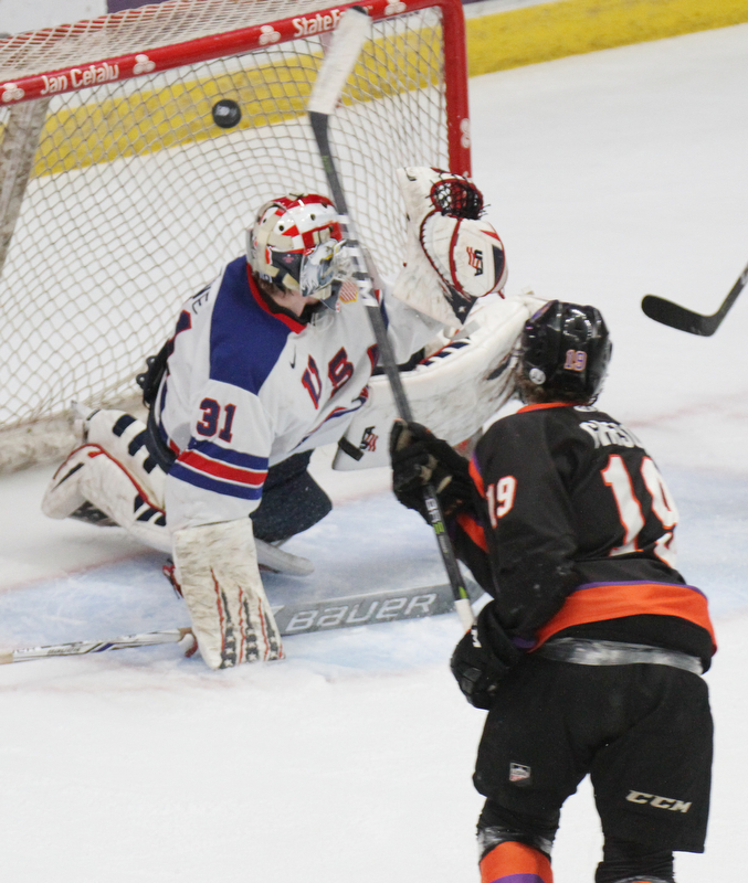 William D. Lewis The Vindicator Phantoms( Chase Grescock(19) scores of USA goalie Cameron Rowe(31) during 1rst period action 5-5-18 at Covelli.