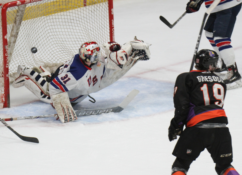 William D. Lewis The Vindicator Phantoms( Chase Grescock(19) scores of USA goalie Cameron Rowe(31) during 1rst period action 5-5-18 at Covelli.