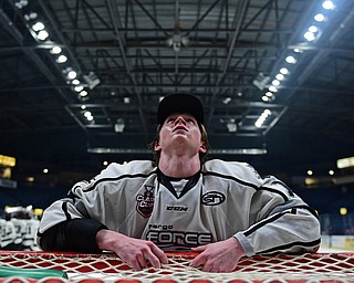 YOUNGSTOWN, OHIO - MAY 19, 2018: Fargo's Jordan Seyfert reflects while leaning on the net after Fargo defeated Youngstown 4-2 to fin the USHL championship, Saturday night in Youngstown. DAVID DERMER | THE VINDICATOR