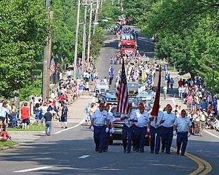 Main Street in Poland was lined by residence who came out to see the Memorial Day Parade on Monday morning. Dustin Livesay  |  The Vindicator  5/28/18 Poland