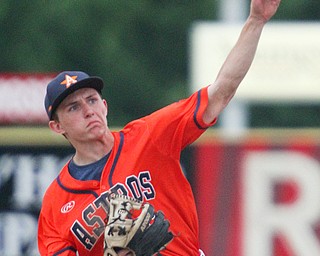 William D. Lewis The Vindicator  Astros Marco DeFalco(6) delivers during 6-26-18 win over Avalanche at Cene.