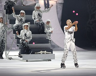 Jorge Petit, right, juggles in Cirque Du Soleil Crystal in Covelli Centre on Wednesday.