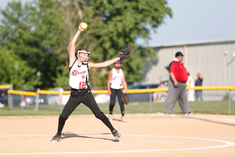 Canfield's Paris Lindgren pitches the ball in the last inning of the 10u softball tournament game against Austintown on Sunday.
