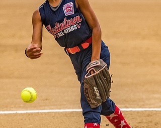 DIANNA OATRIDGE | THE VINDICATOR Austintown's Kali Ray fires a pitch during their 7-3 loss to Tallmadge in the 9-10 Little League state tournament loser's bracket game on Wednesday at Indian Hills Field in Tallmadge.