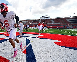 AUSTINTOWN, OHIO - AUGUST 11, 2018: Youngstown State's Kendrick Mallory warms up before the start of the teams practice, Saturday morning at Austintown Fitch High School. DAVID DERMER | THE VINDICATOR