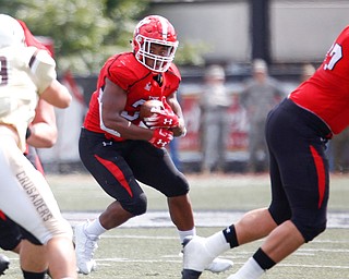 Youngstown's Tevin McCaster runs with the ball during the first half of their game against Valparaiso on Saturday at Stambaugh Stadium. EMILY MATTHEWS | THE VINDICATOR
