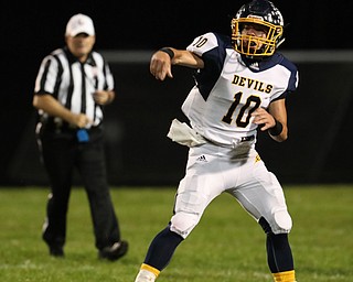 NEW MIDDLETOWN SPRINGFIELD, OHIO - September 21, 2018: MCDONALD BLUE DEILS vs SPRINGFIIELD TIGERS at Tigers Stadium-  McDonald Blue Devils' Josh Celli (10) throws pass during the 1st qtr.  MICHAEL G. TAYLOR | THE VINDICATOR