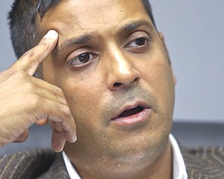 Krish Mohip, the Youngstown City Schools first CEO, will leave the district when his contract ends in 2019.