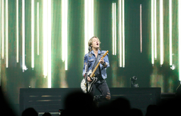 Keith Urban performs at Covelli Centre on Wednesday night. EMILY MATTHEWS | THE VINDICATOR