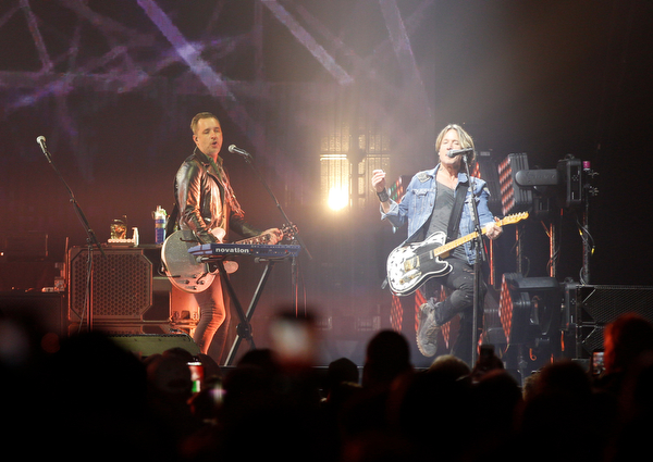 Keith Urban performs at Covelli Centre on Wednesday night. EMILY MATTHEWS | THE VINDICATOR