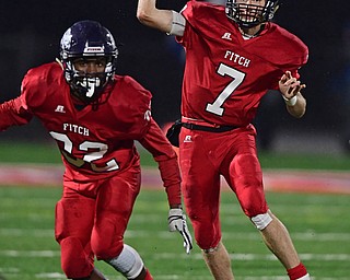AUSTINTOWN, OHIO - OCTOBER 26, 2018: Fitch's Bobby Cavalier, right, throws a pass behind Rod'dell Bebbs during the first half of their game, Friday night at Austintown Fitch High School. DAVID DERMER | THE VINDICATOR