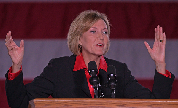 YOUNGSTOWN, OHIO - OCTOBER 29, 2018: Betty Sutton speaks at the podium in support of Ohio gubernatorial candidate Richard Cordray, Monday afternoon at Youngstown State University. DAVID DERMER | THE VINDICATOR