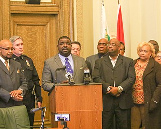  ROBERT K.YOSAY  | THE VINDICATOR..Mayor Tito Brown and Chief Robin Lees..after a triple homicide at Gibson St and Pasadena Ave on the city's southside Wed Night officers detained a car and arrested the driver on charges of drug paraphernalia and a gun..