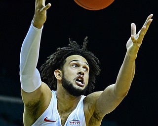 CLEVELAND, OHIO - NOVEMBER 11, 2018: Youngstown State's Olamide Pedersen grabs a rebound during the second half of their game, Saturday afternoon at Cleveland State University. DAVID DERMER | THE VINDICATOR